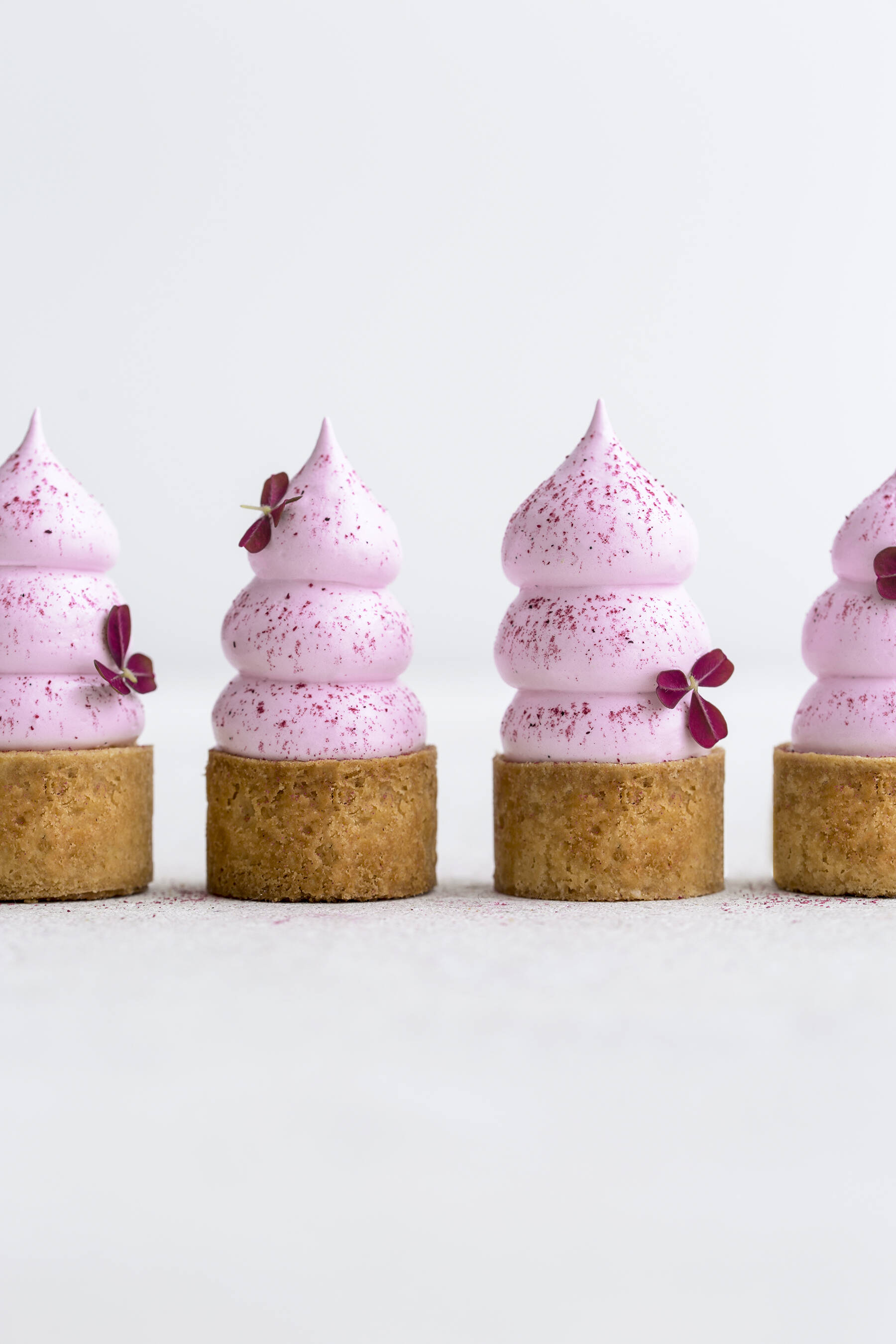 Raspberry cream puff tarts