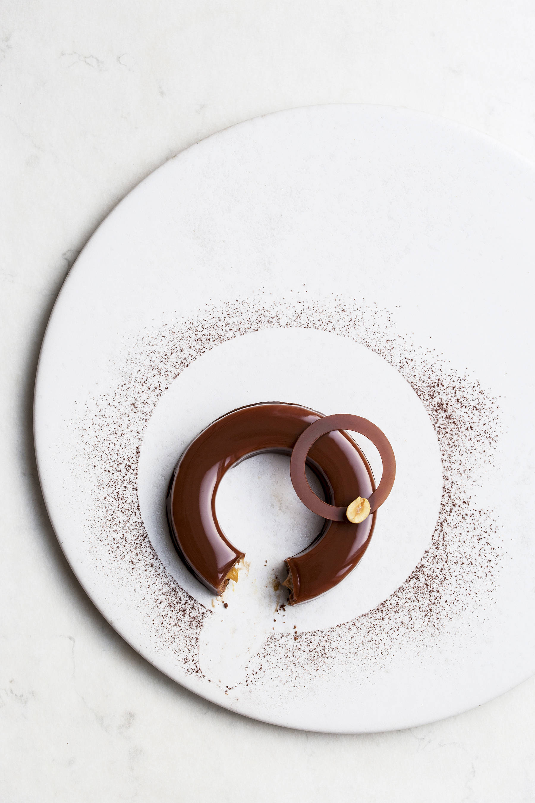 Chocolate peanut ring